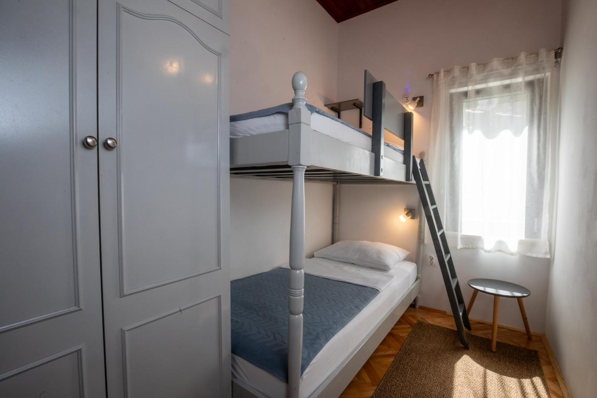 Apartmani Nena I Branko Премантура Екстериор снимка